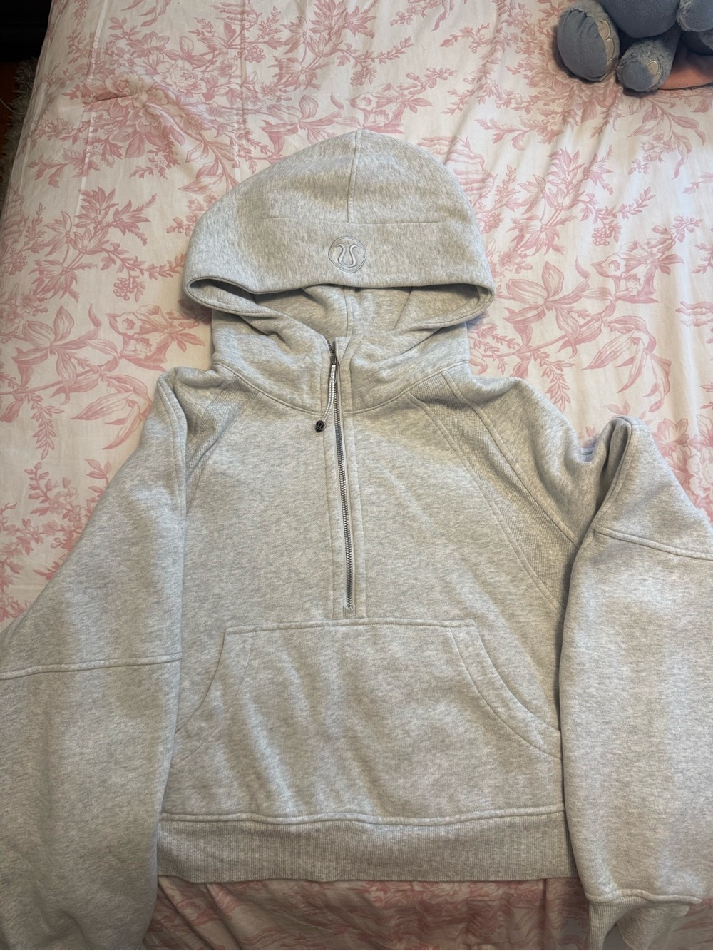 Lululemon athletica Womens Light Grey Half-Zip Hoodie Sweater